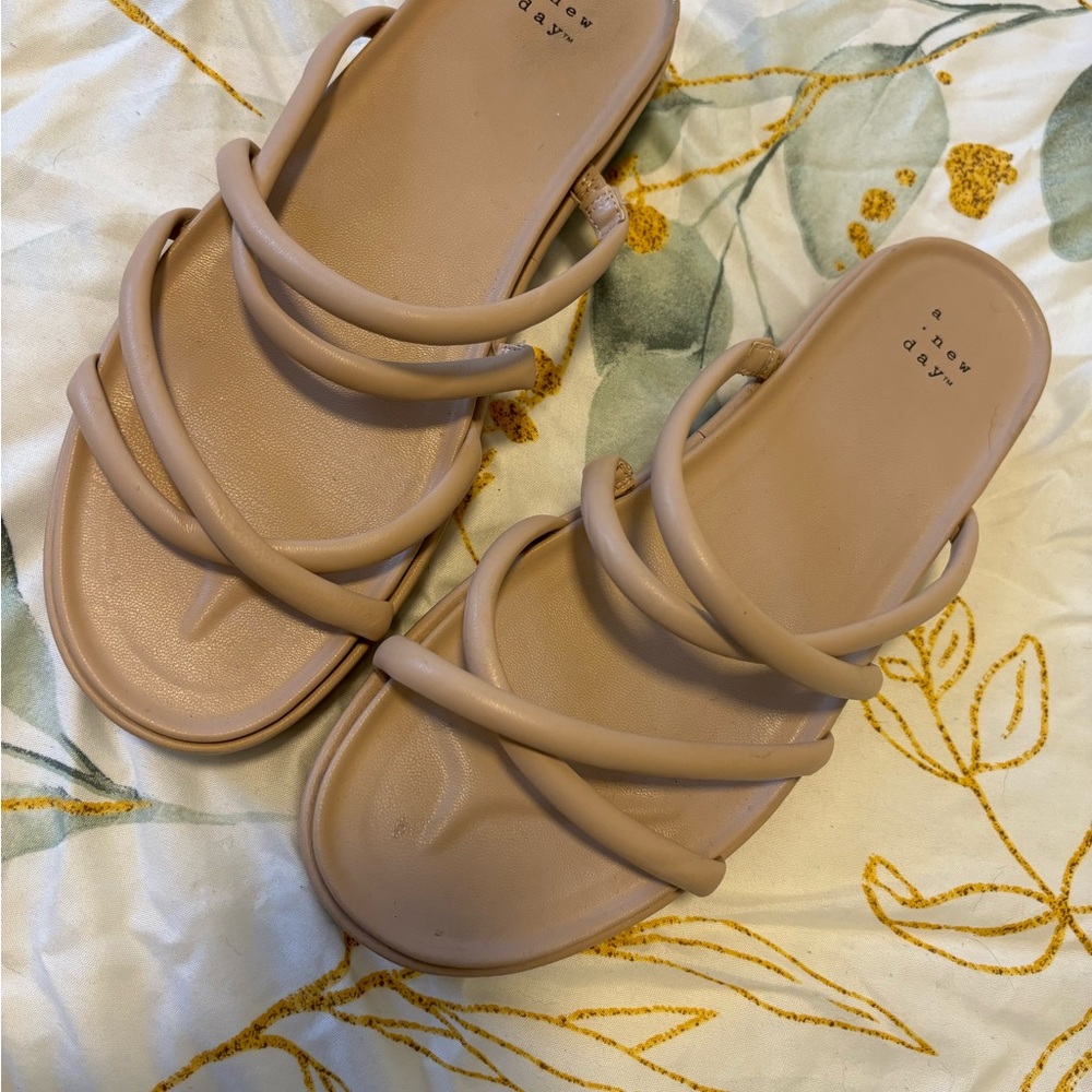 A new days women’s platform sandals